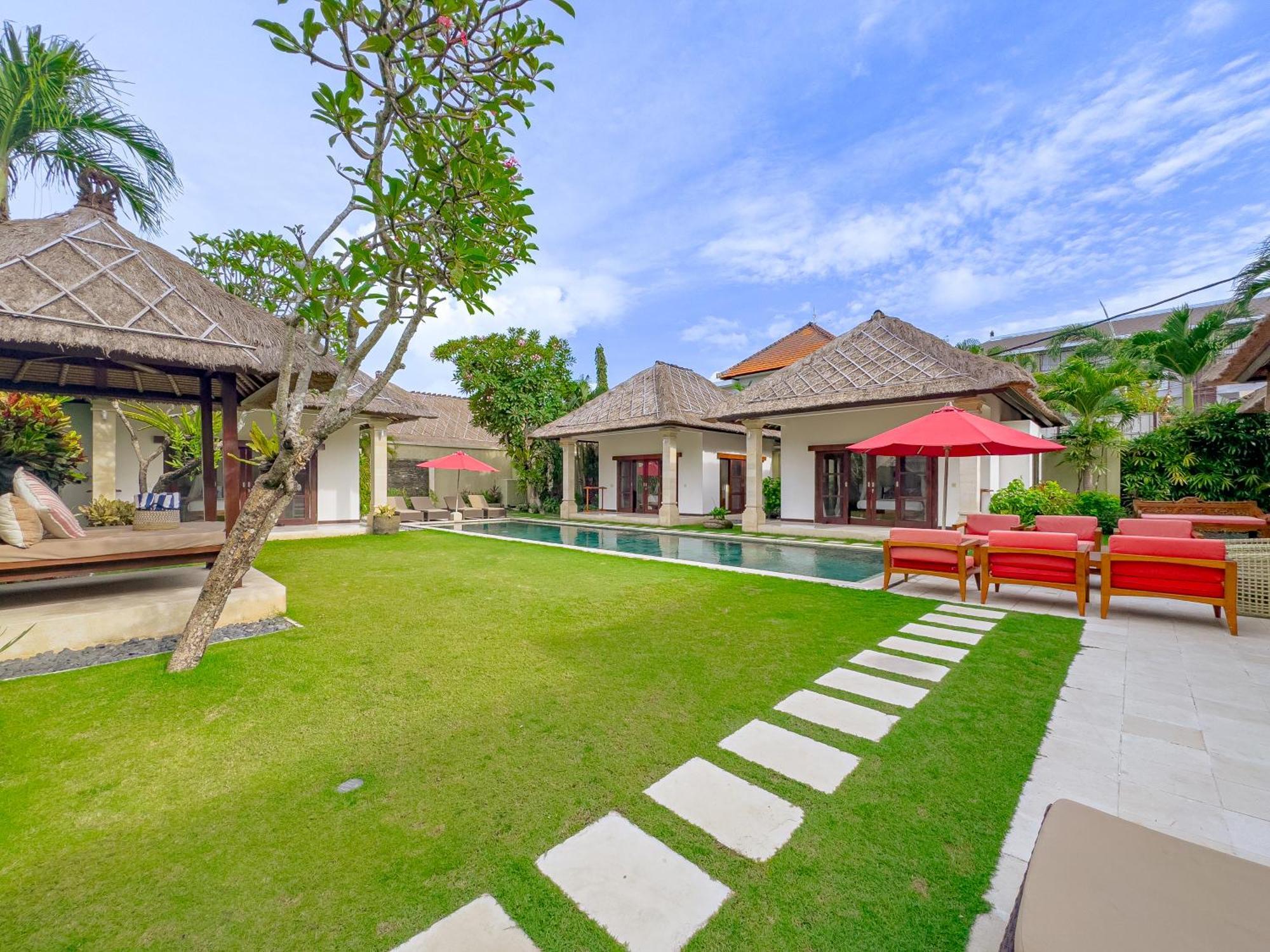 Villa Bugis Drupadi Seminyak Exterior foto