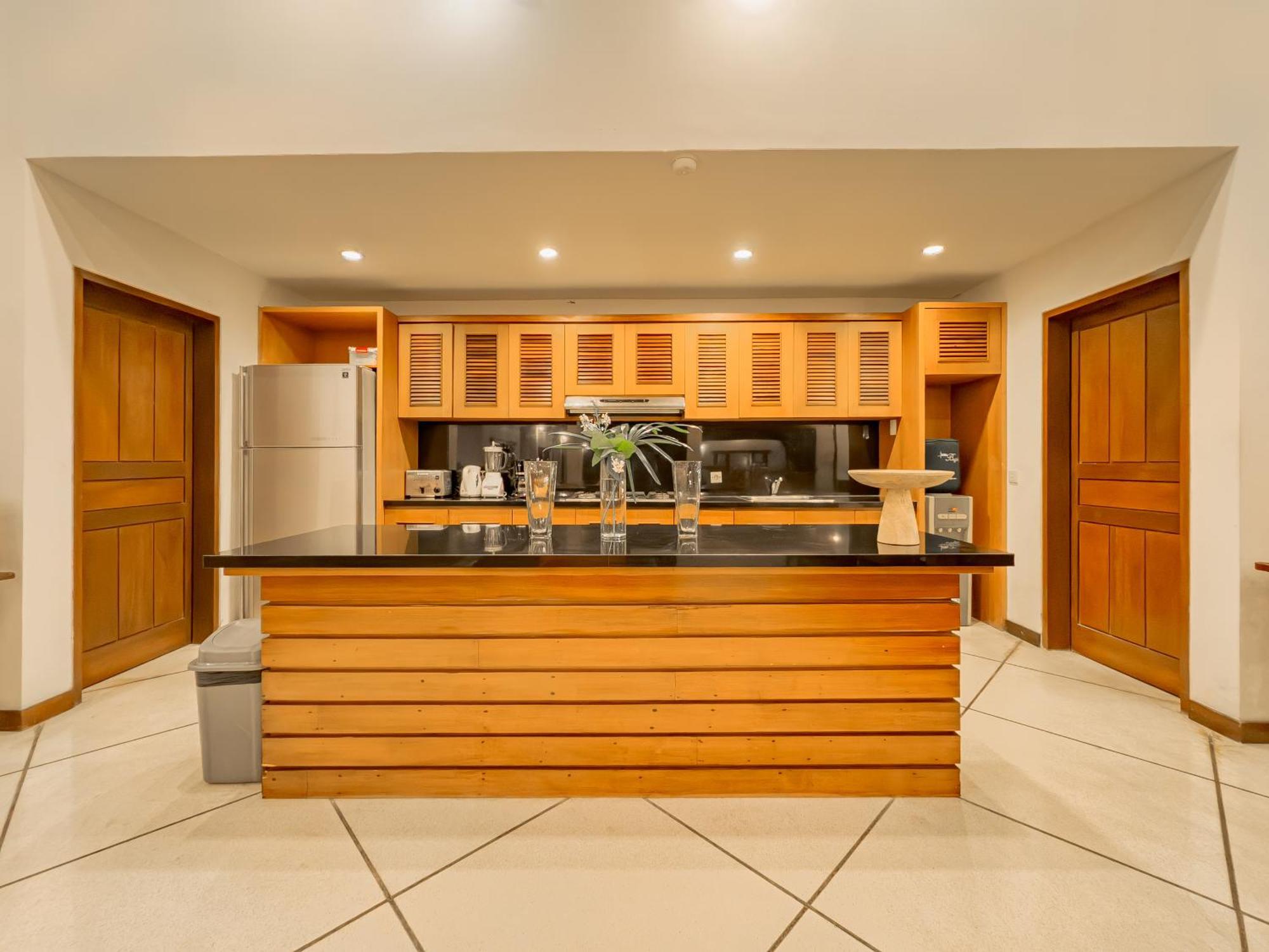Villa Bugis Drupadi Seminyak Habitación foto