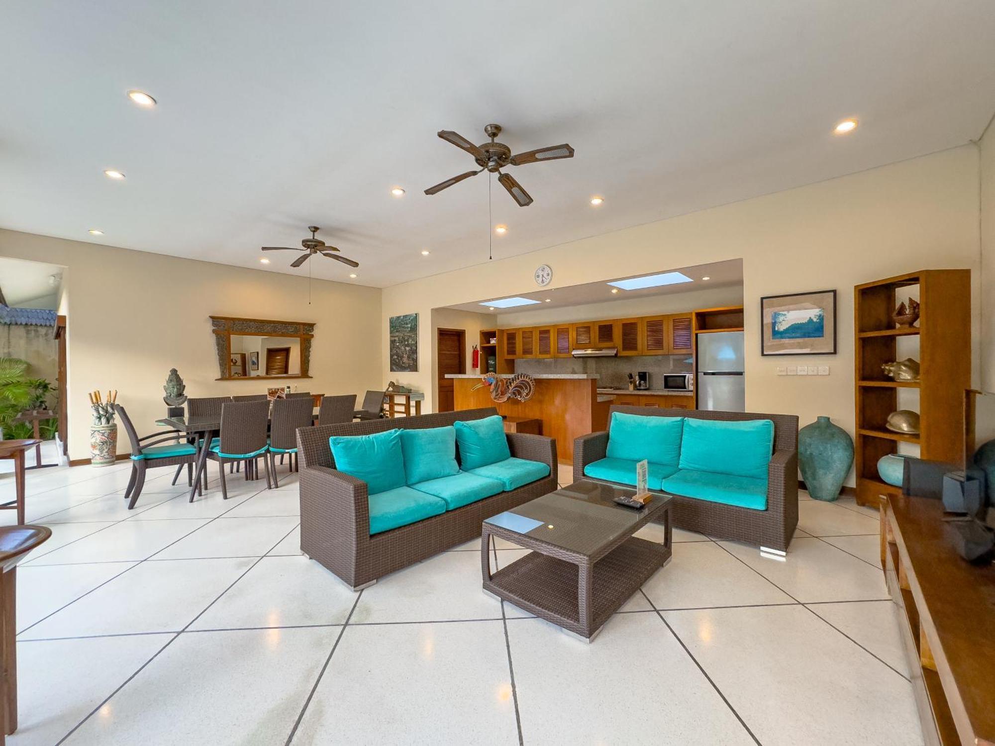 Villa Bugis Drupadi Seminyak Habitación foto